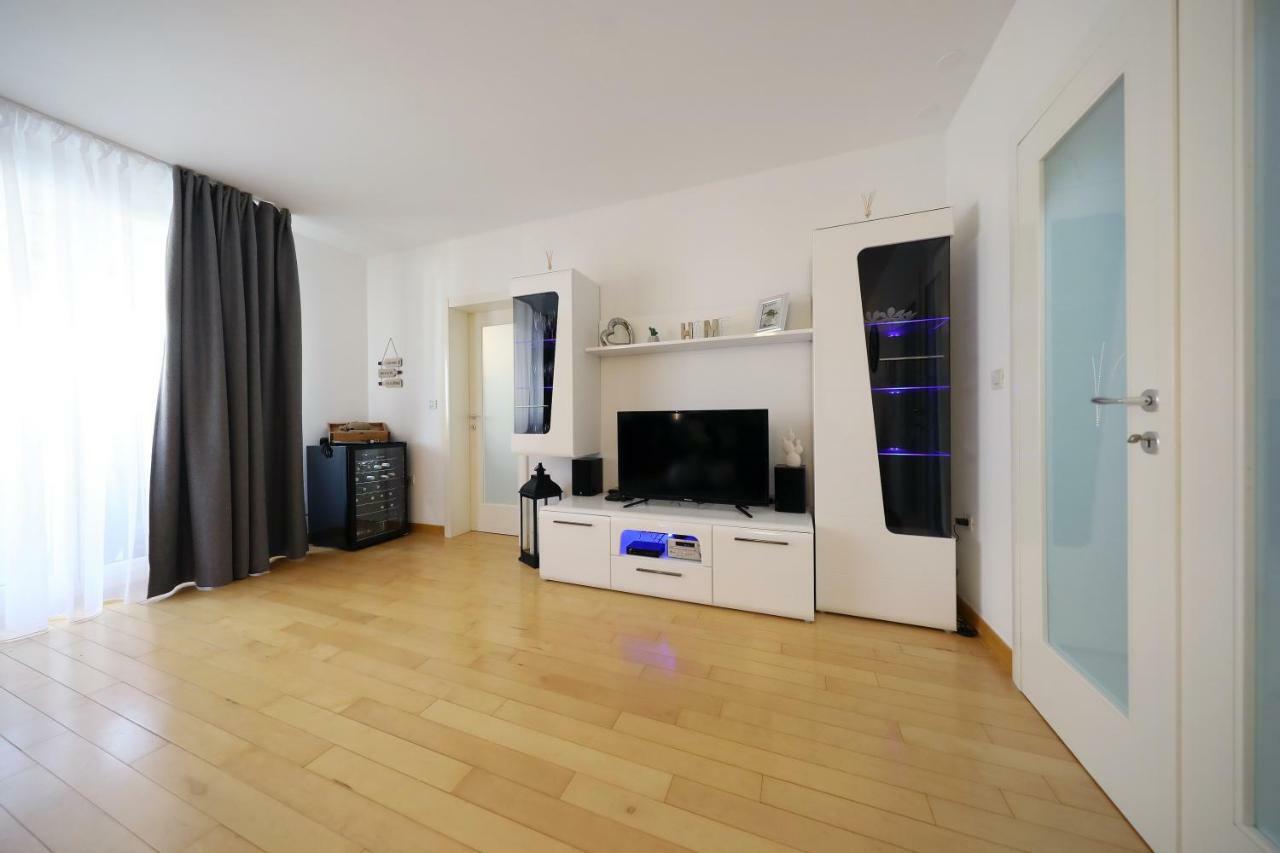 Dioniz Apartamento Zadar Exterior foto